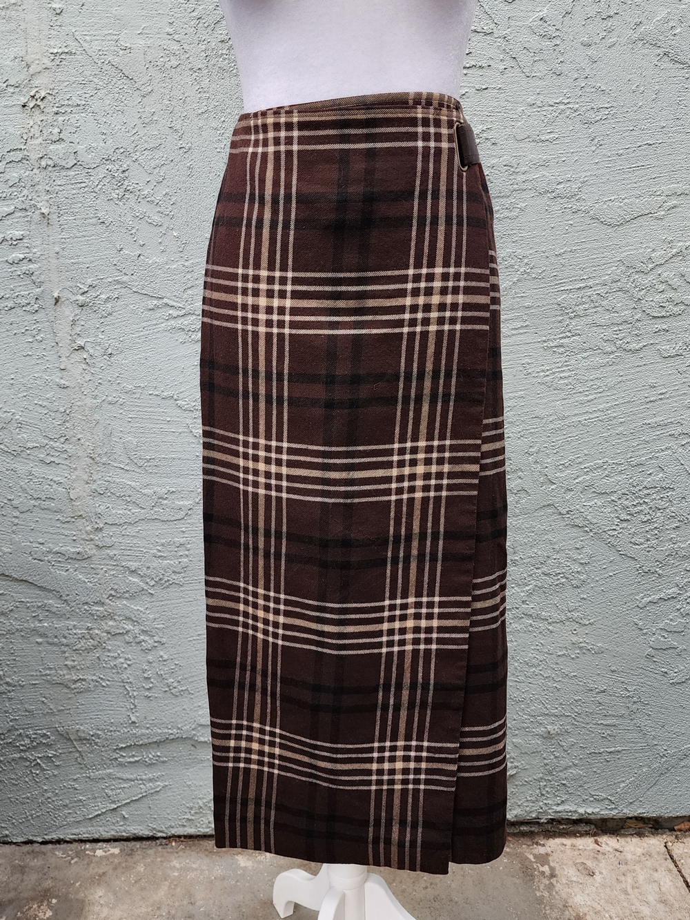 VTG Jones New York Wool Plaid Wrap Maxi Skirt 8P Brown Leather Buckle Academic